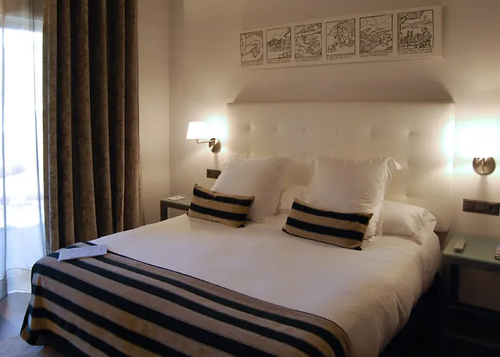 Hotel Paulita 4*