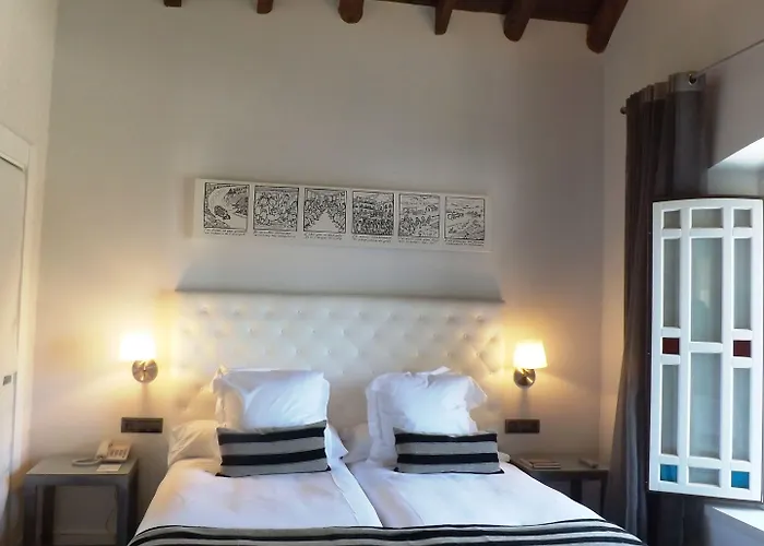 Hotel Paulita 4*